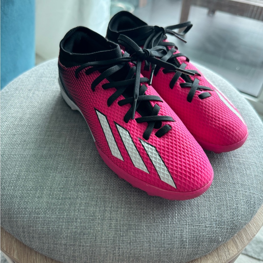 Adidas Kids x Speedportal 3 Soccer Cleats Pink/Black New, never used. Size 3.
